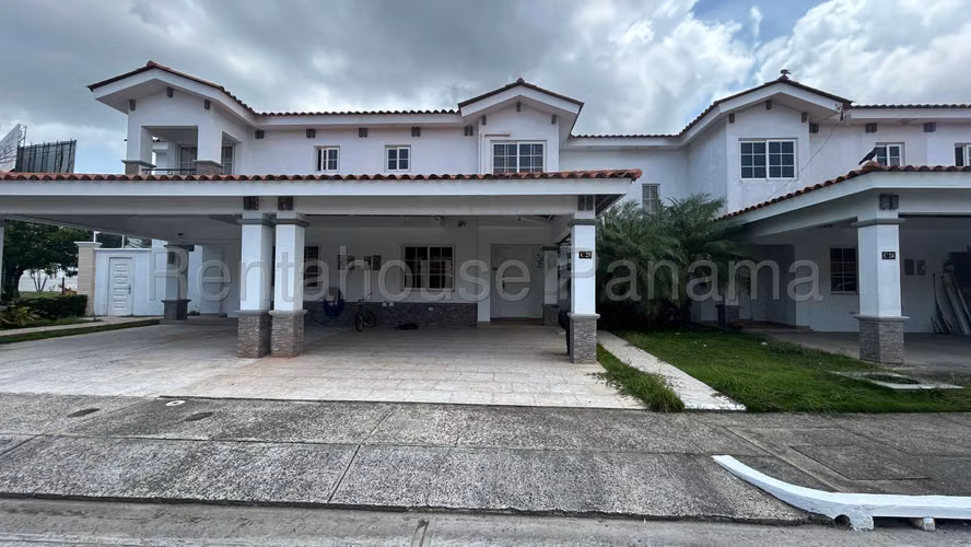 Venta de Casa en Versalles Quintas de Versalles Solo Cliente Directo LFC