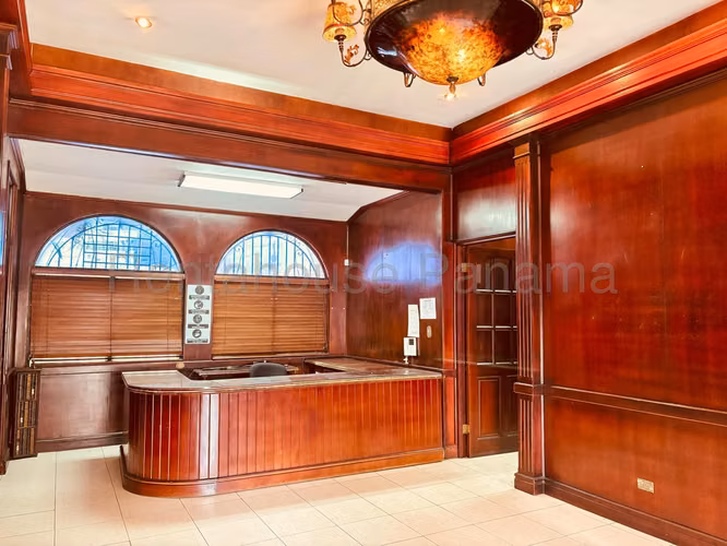 Office Rental in La Cresta Casa Comercial NS