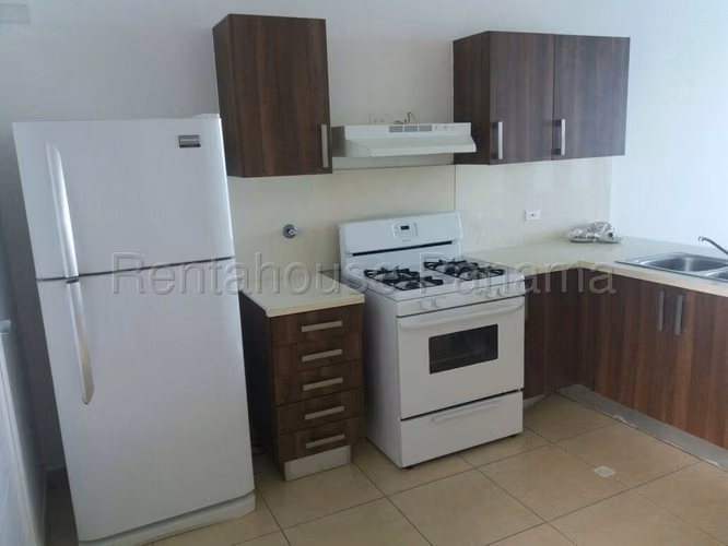 Alquilo Apartamento en Punta Pacifica OASIS ON THE BAY OF26-9048