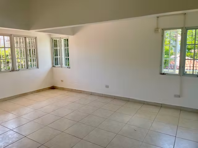 Oportunidad de Inversion Venta de Casa en Altos del Golf. LH