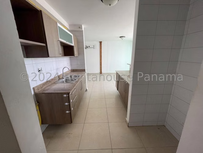 Apartamento en Venta en Condado del Rey  JG