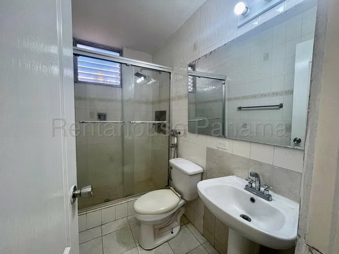 Alquiler de Apartamento en San Francisco – PH Ocean View – 111 m² – 2 Recámaras – CBE – Pet Friendly - Imagen 4