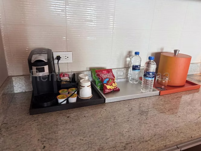 Unidad Hotelera en Venta en Avenida Balboa JG