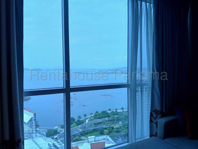 Unidad Hotelera en Venta en Avenida Balboa JG