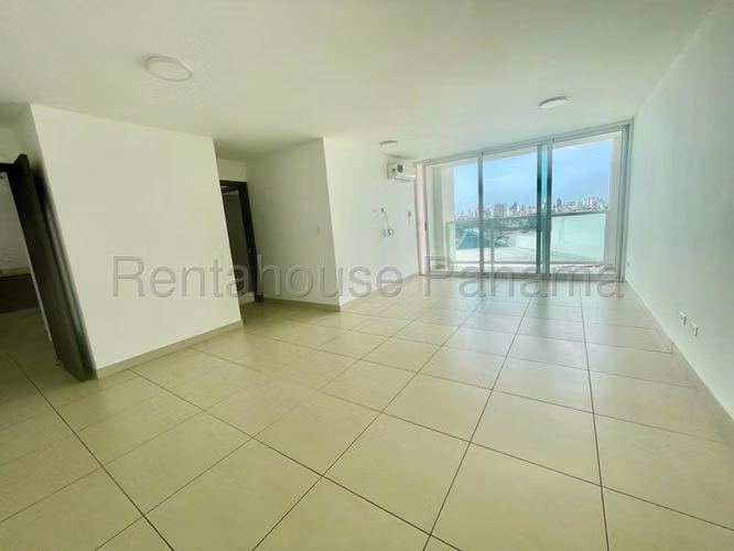 Apartamento en Venta en Condado del Rey  JG