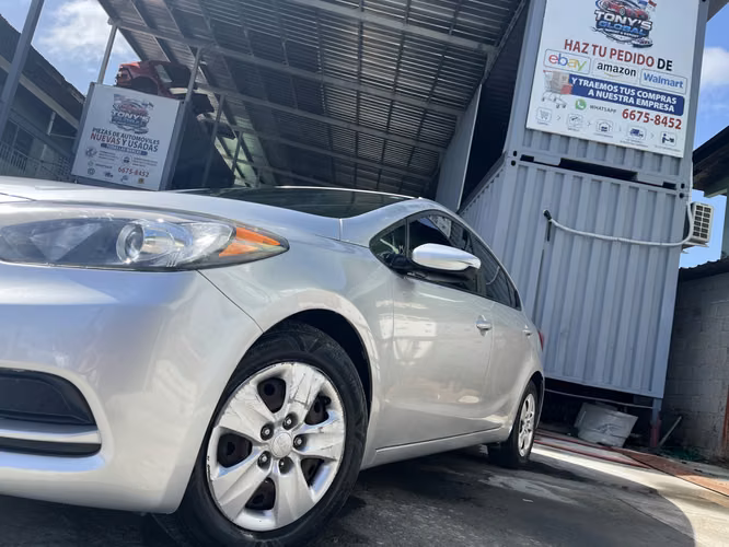 KIA FORTE 2014 AUTOMÁTICO