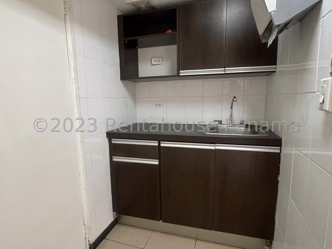 Oficina en venta en Obarrio DPA 24-1131