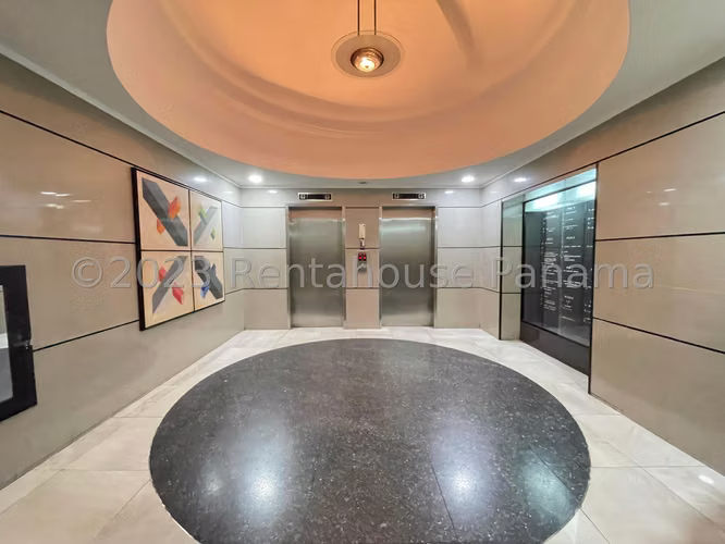 Oficina en venta en Obarrio DPA 24-1131