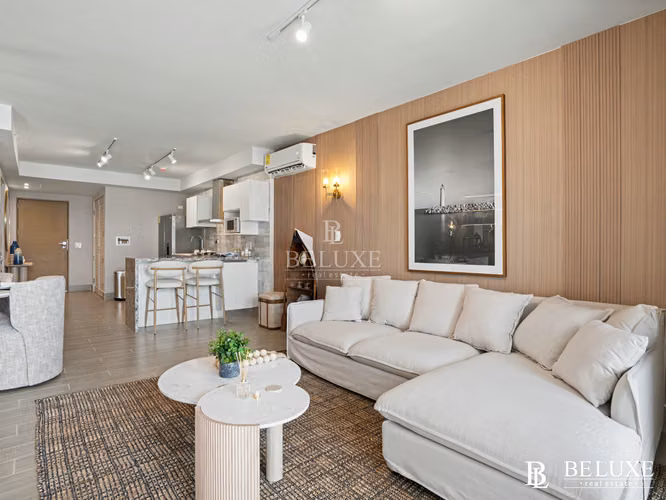 VENTA DE APARTAMENTO EN PH SURFSIDE, PLAYA CARACOL (26P)
