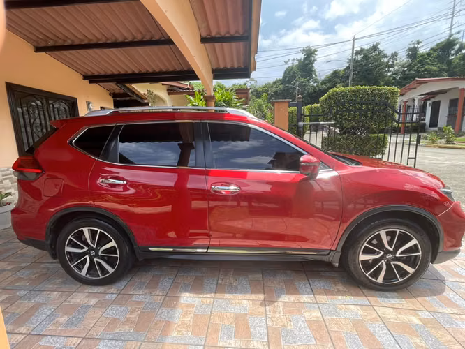 Nissan Xtrail 2019 Full Extra - Imagen 3