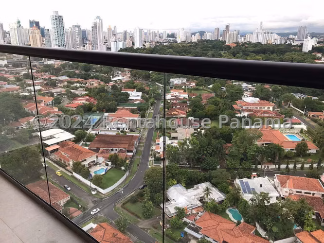 Se Vende Apartamento en Coco del Mar LA26-3402