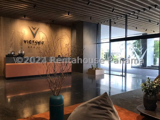 Se Vende Apartamento en Coco del Mar LA26-3402
