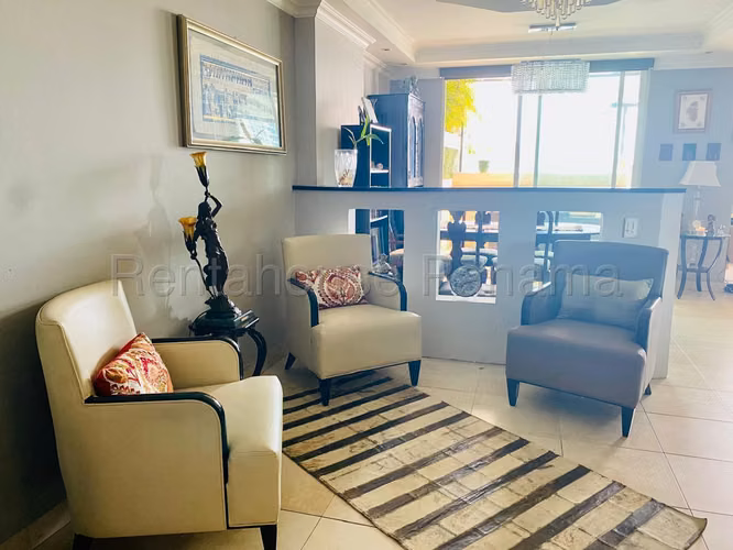 Se Vende Apartamento en San Francisco LA26-8904