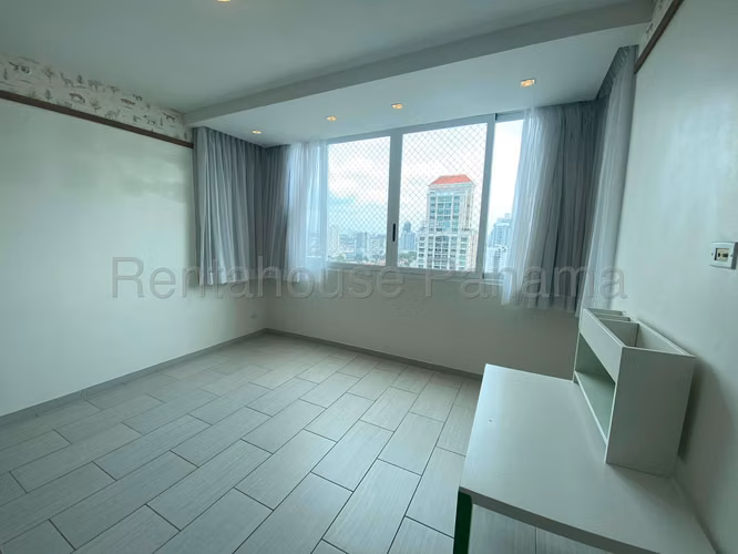 Se Vende Apartamento en San Francisco LA26-5019