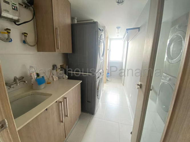 Se Vende Apartamento en San Francisco LA26-5019