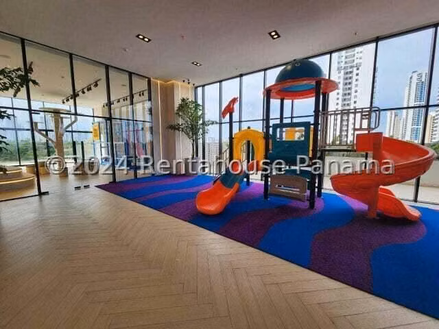 Se Vende Apartamento en Coco del Mar LA25-2117