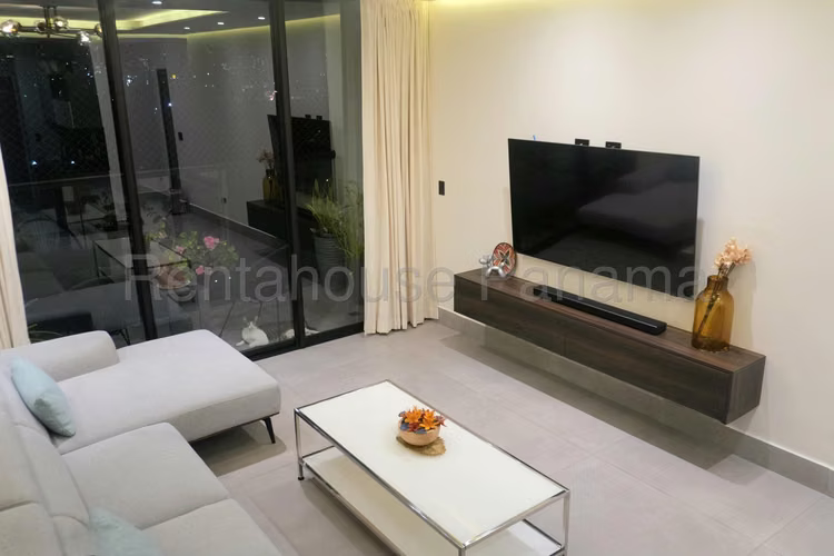 Se Vende Apartamento en Coco del Mar LA25-7018