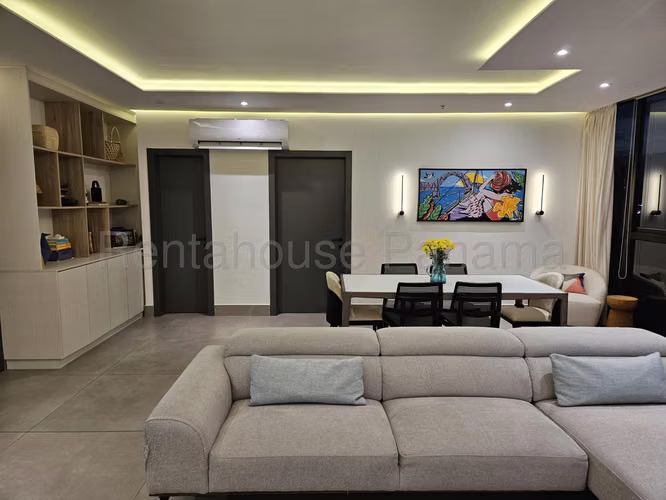 Se Vende Apartamento en Coco del Mar LA25-7018
