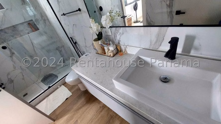 Venta de apartamento en Ph Marsella 26MVCH4527