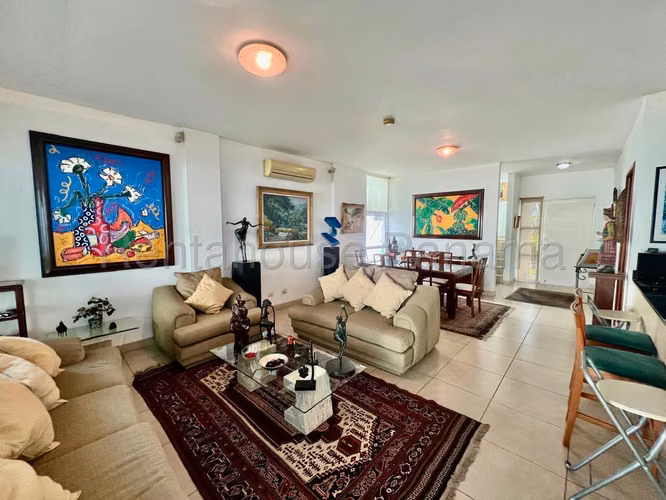 House for Sale in Altos de Panamá AK