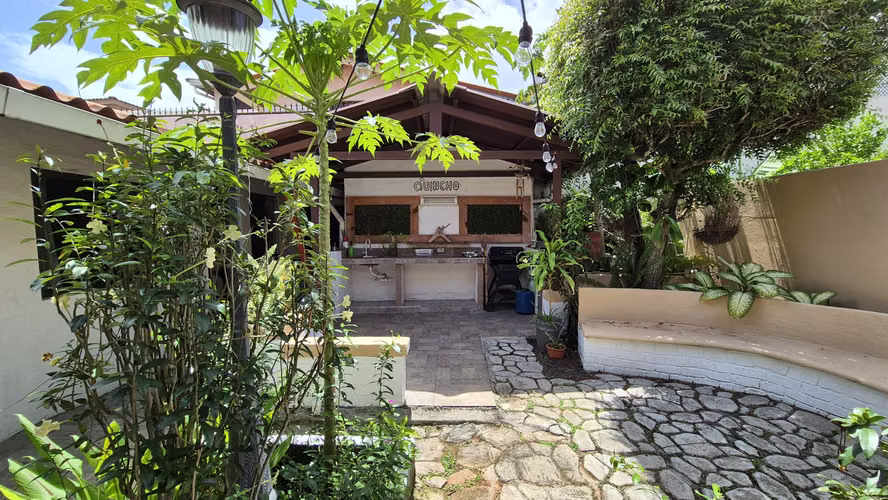ALQUILER DE CASA EN PH SUNSET HILLS AMOBLADA