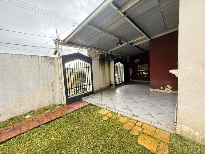 VENTA CASA PRADERAS DEL ROCIO