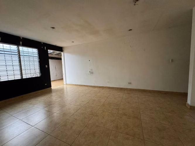 VENTA CASA PRADERAS DEL ROCIO