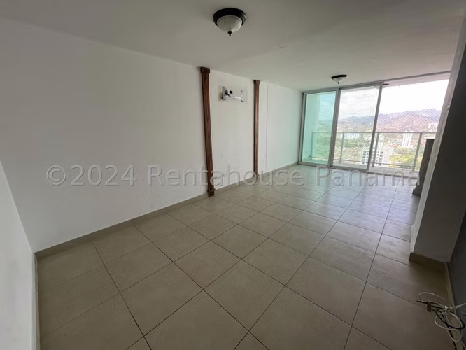 Venta de apartamento en Condado del Rey AK
