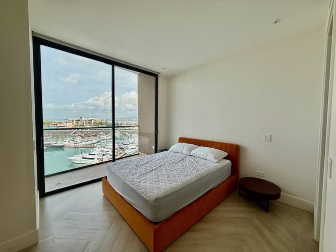 OCEAN REEF, CASA DEL MAR PENTHOUSE EN ALQUILER
