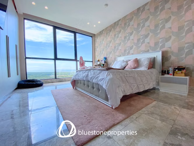 Santa Maria – Vista Al Golf y Mar– 322 m² – 1,050,000