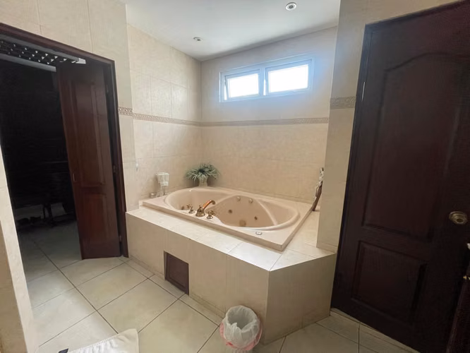 Venta de casa dúplex en Obarrio