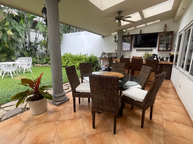 Venta de casa dúplex en Obarrio