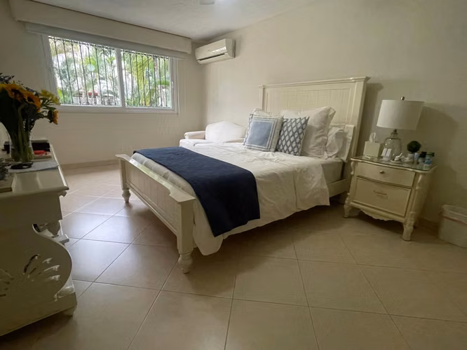 Venta de casa dúplex en Obarrio