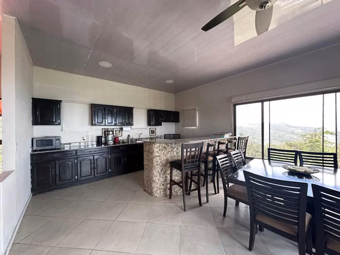 SE VENDE ACOGEDORA CASA DE MONTAÑA EN ALTOS DEL MARIA CON VISTA - Imagen 17