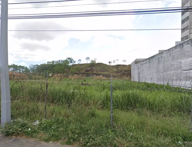 Alquiler De Terreno Ideal para comercio  y franquicias