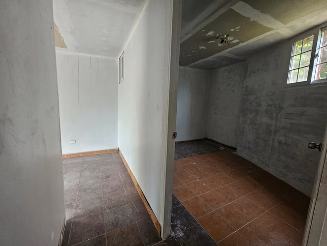 LOCAL COMERCIAL EN ALQUILER – BETANIA | 45 m²