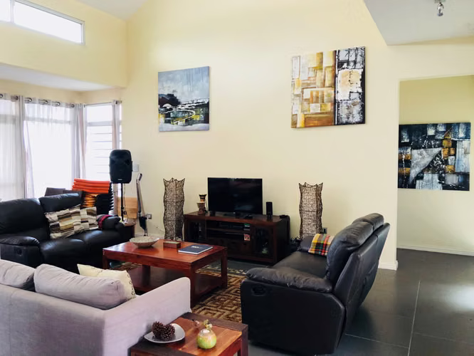 SE VENDE CASA EN ALTOS DEL MARIA