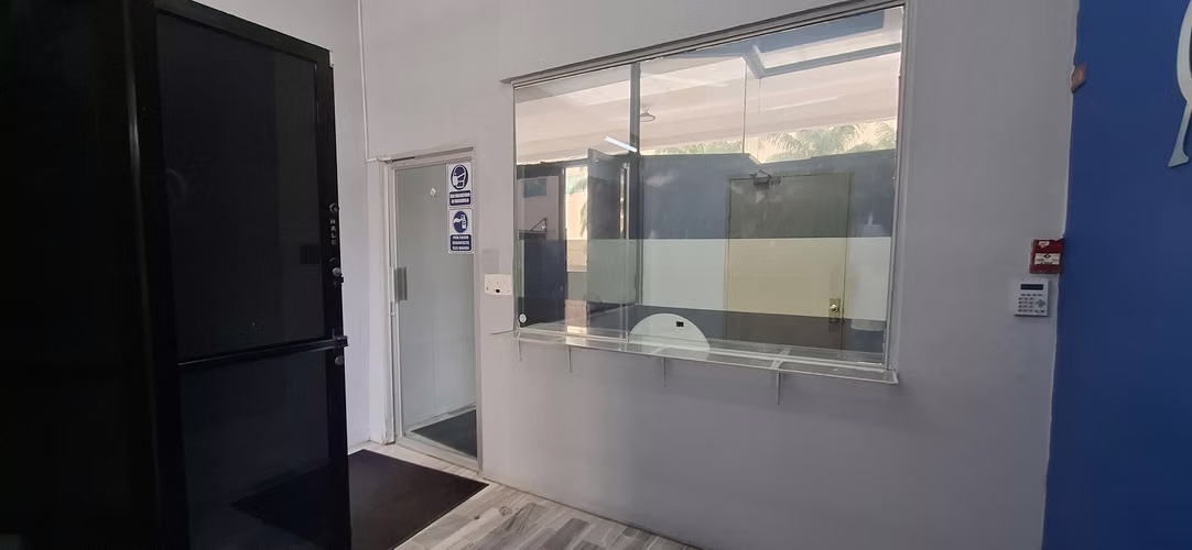 ALQUILER LOCAL COMERCIAL EL CANGREJO