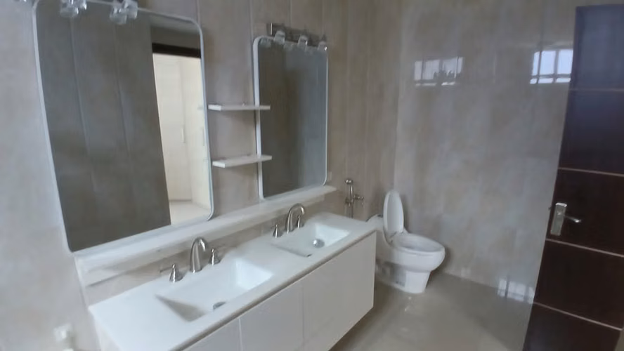 ALQUILER DE APARTAMENTO EN PH TOP TOWER