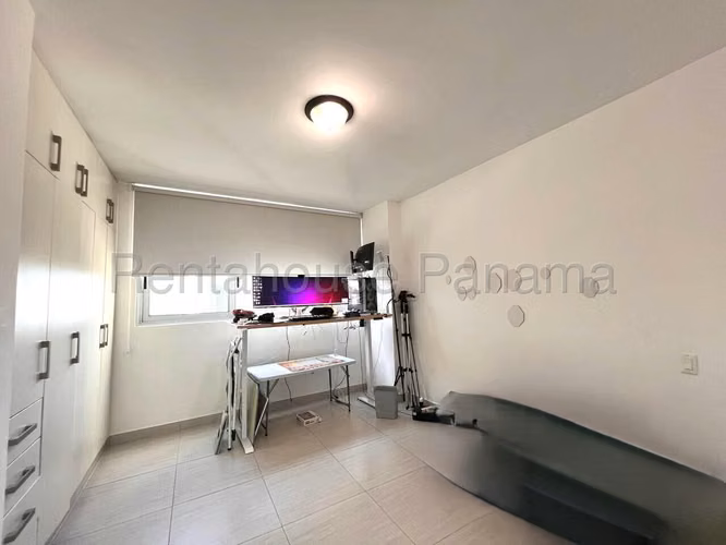Se Vende Apartamento en Coco del Mar VLU26-5950