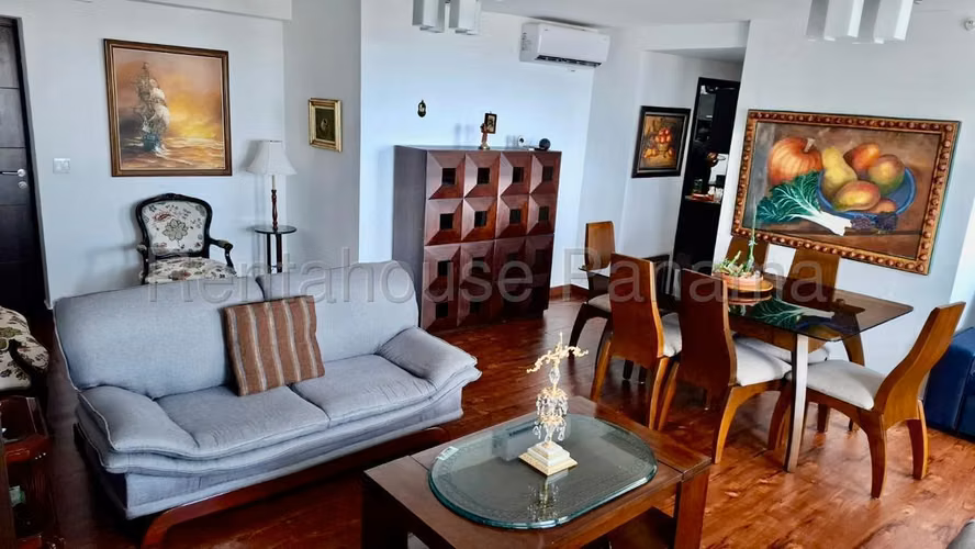 Se Vende Apartamento en Condado del Rey MDV26-756