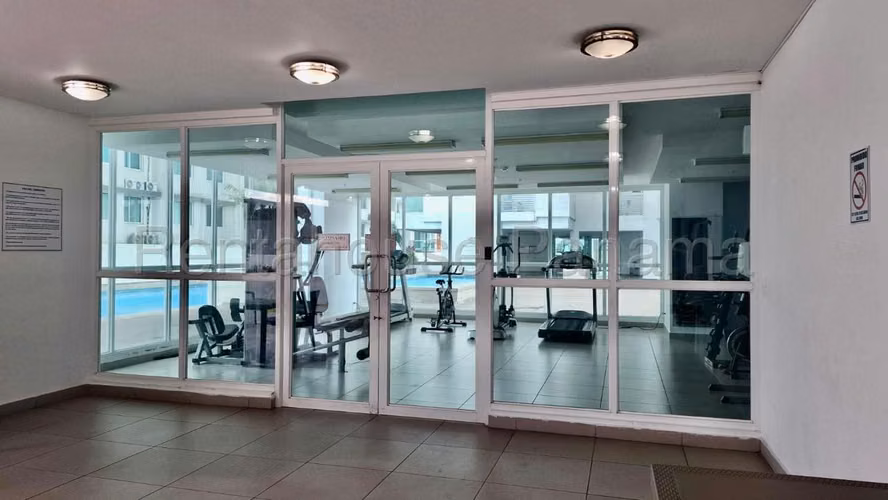 Se Vende Apartamento en Condado del Rey MDV26-756