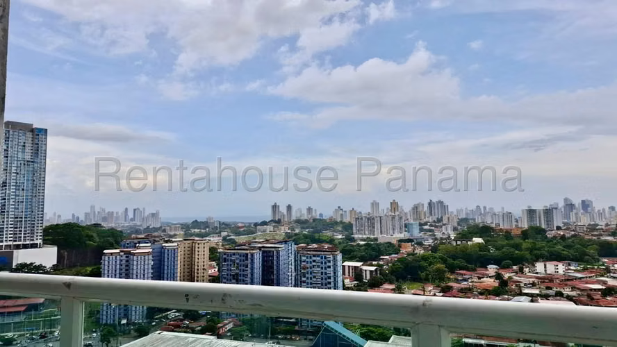 Se Vende Apartamento en Condado del Rey MDV26-756
