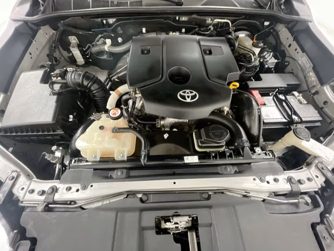 TOYOTA HILUX - 2025 - PPHX - Automarket - Imagen 3