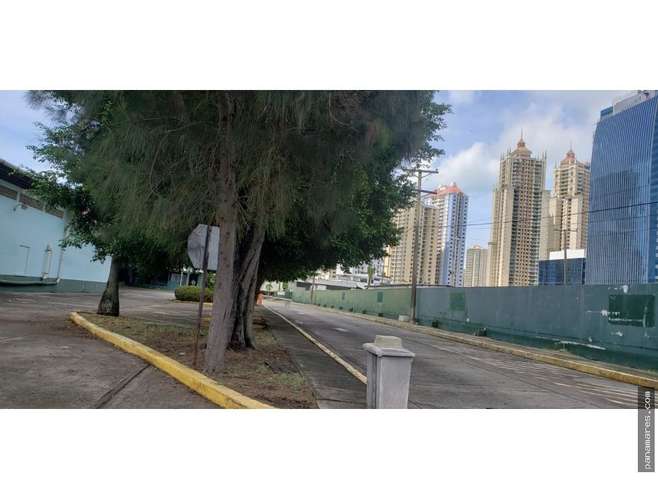 ¡terreno Con Mucho Potencial En San Francisco! — Terreno en Venta