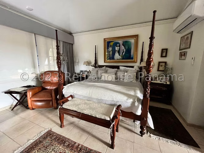 Alquilo Casa en Altos del Golf OF24-3473
