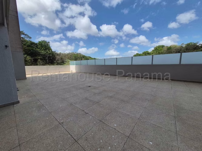 Alquiler de Apartamento en Brisas Del Golf Ph Hacienda Golf KC