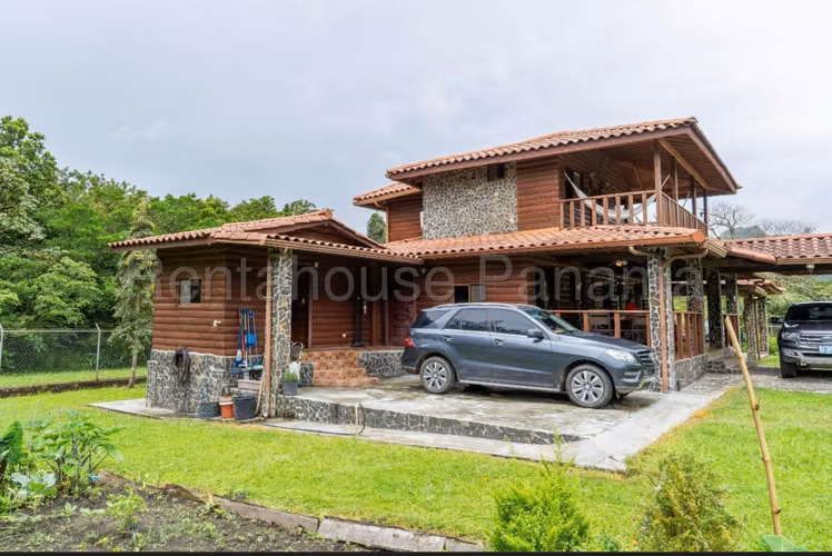 Venta de Casa en El Chiru ANL