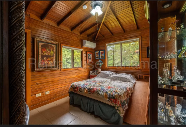 Venta de Casa en El Chiru ANL