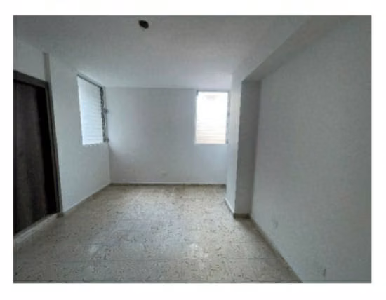 Se Vende Apartamento a unos pasos de la cinta costera